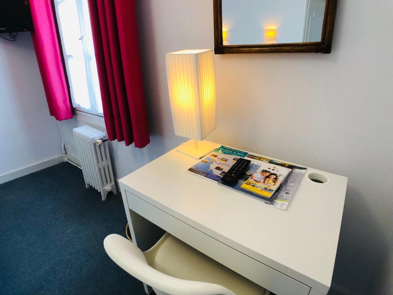 Cit'Hotel Le Volney 索米尔 外观 照片